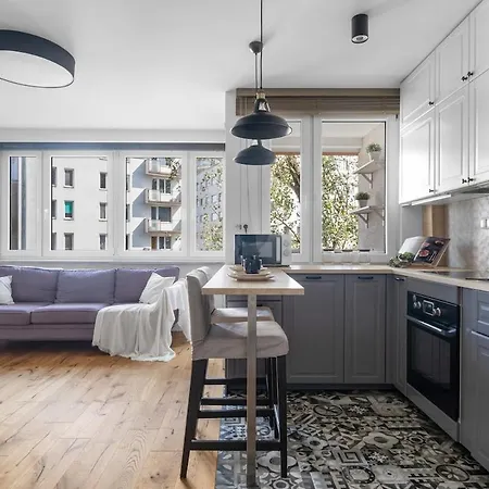 Apartment Stylowy Nad Wisla, Solec, Free Parking, Air Conditioning Warsaw